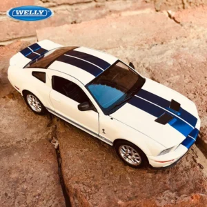 WELLY 1:24 2007 Ford Mustang Shelby GT500 Diecast Alloy Car Model