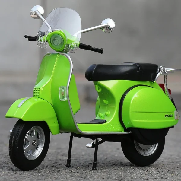 1/10 Vespa 125 Alloy Leisure Motorcycle Model Diecast Metal Street Bike with Simulation Sound and Light