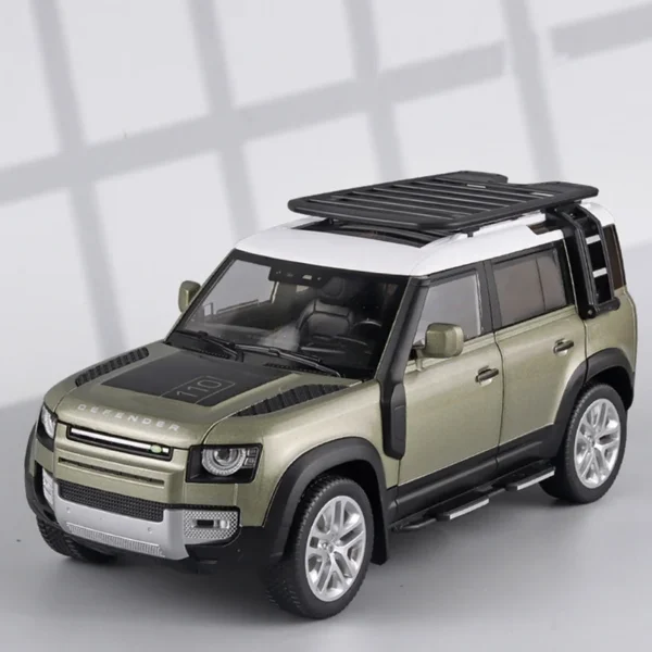 Large 1:18 Land Rover Defender Range Rover SUV Off-Road Alloy Diecast Model Car with Sound and Light No-Box - Image 5