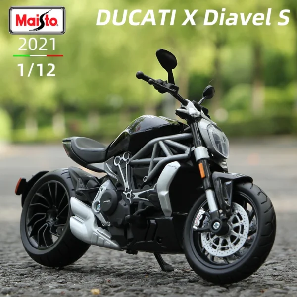 Maisto 1:12 Ducati X Diacel 2021 Motorcycle Model Static Diecast Collectible Hobby Moto Replica