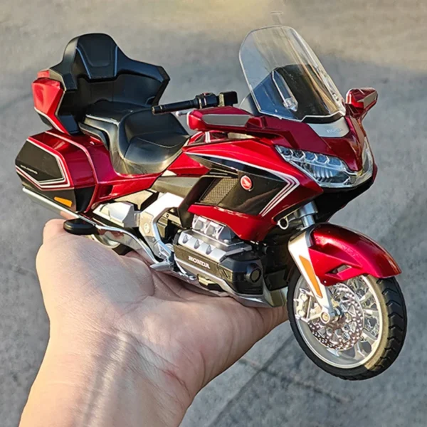 1:11 Scale Gold Wing GL800 2021 Alloy Die Cast Motorcycle Model with Sound and Light Off Road Autocycle Car Toy