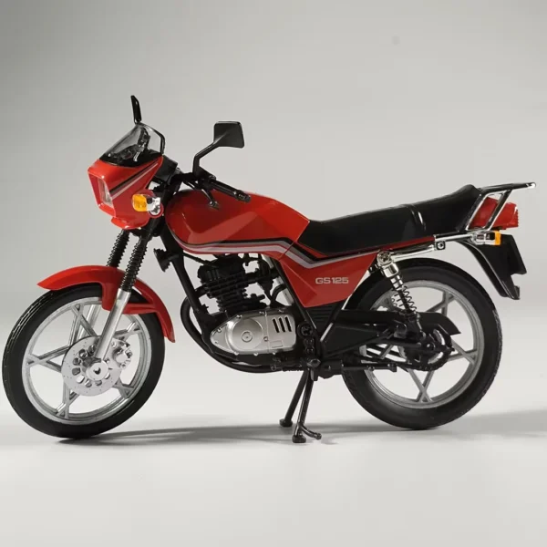 1:12 SUZUKI GS125 King Classic Motorcycle Diecast Model with Sound Light Retro Hobby - Image 3