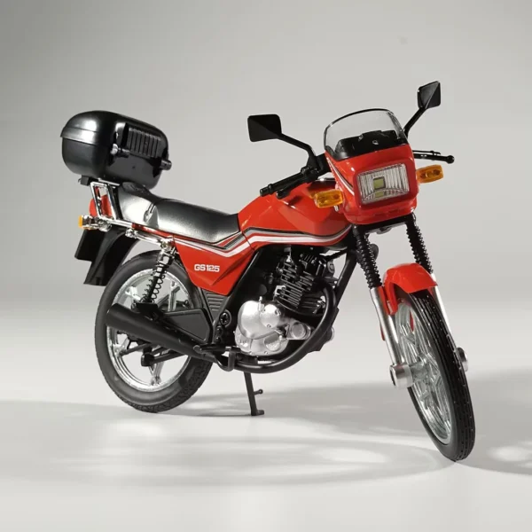 1:12 SUZUKI GS125 King Classic Motorcycle Diecast Model with Sound Light Retro Hobby