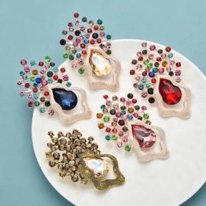 Wuli&baby Crystal Geometric Flowers Brooches  Women Lady 5-color Shining Party Office Brooch Pins - Image 5