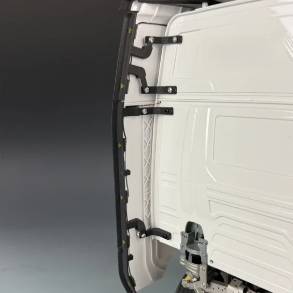 Rear Spoiler with Lights for Tamiya 1/14 RC Truck Scania 770s Back Spoiler Lamp Bars 1:14 Tractor Trailer DIY Parts