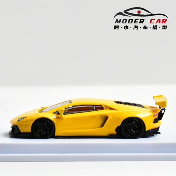 MJ 1:64 LP700-4 Resin Diecast Model Car - Image 4