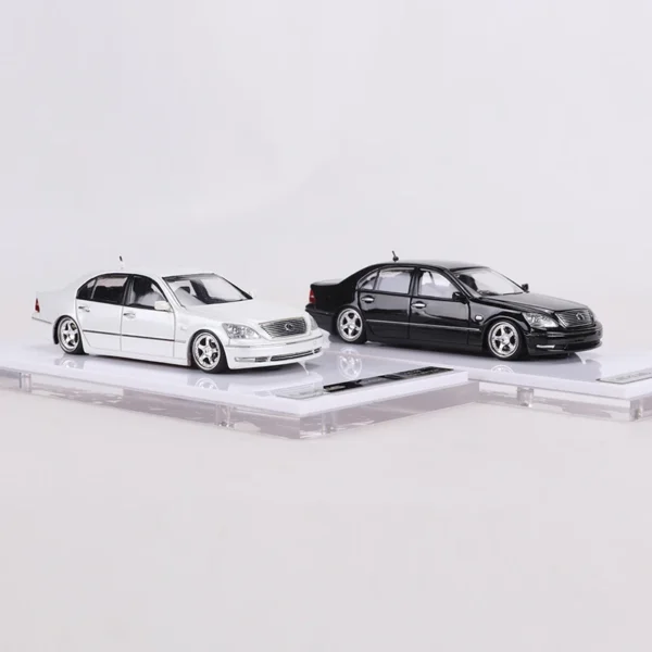 black: 1:64 LS430 Resin Model Car Limited Edition - Image 4