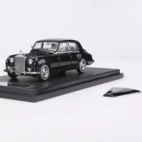 GFCC 1:64 1955 Sliver Cloud III Alloy Model Car - Image 6
