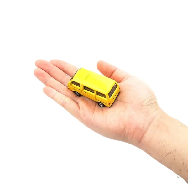Xcartoys 1:50 Scale Tianjin Daihatsu Tj110 Yellow Diecast Model Car Collectible Vehicle Toy Gift For Play And Collection - Image 6