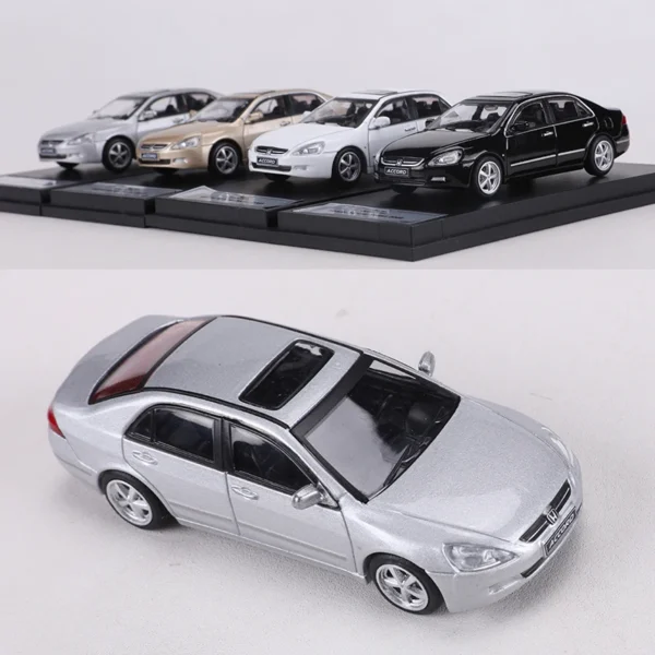 DCT 1:64 Accord 7.5 Generation Alloy Model Car - Image 3