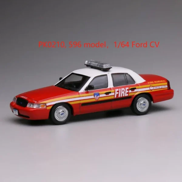 596 1:64 Scale Fire Engine Los Angeles Suburban CV New York Fire Victoria Simulation Alloy Car Model Display Collectible Gift - Image 6