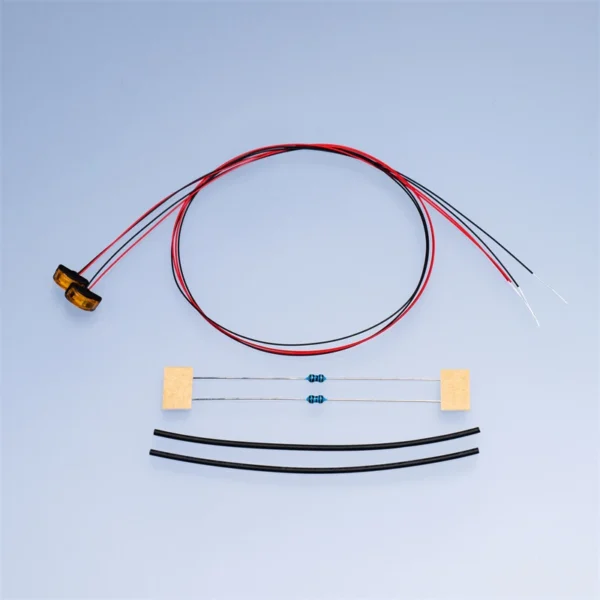 [position light] LED 1 Set Simulation Plastic White Sun Visor for 1/14 Tamiya RC Truck Car Scania 770S BENZ 3363 VOLVO FH16 MAN Diy Parts Toys