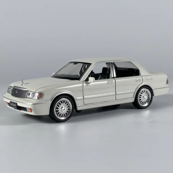 1:32 Toyota Crown Royal Classic Vehicle Alloy Diecast Model Car Children's Toy Car Miniature Vehicle Collection Hobbies Holiday - Image 8