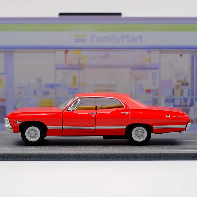 kinsmart 1967 Chevrolet Impala Alloy Diecast Car Model 1/43 Toy With Pull Back For Children Gifts Toy Collection - Image 3