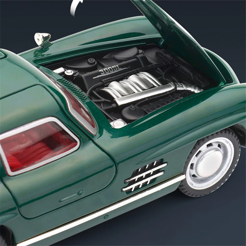 1:32 300SL Alloy Retro Car Model Diecasts Metal Classic Vehicles Car Model Simulation Sound and Light Collection Kids Toys Gifts - Image 6