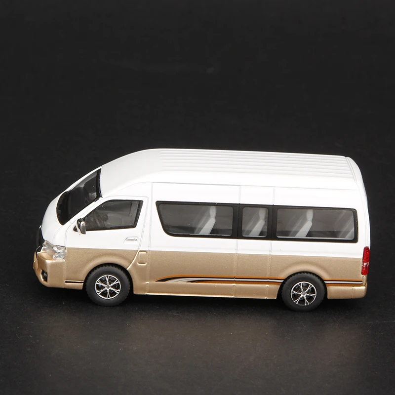 Massdi 1:64 Toyota Hiace H200 Car Model Alloy Bus Miniature Minibus Diecast Vehicles Toy Collection - Image 6