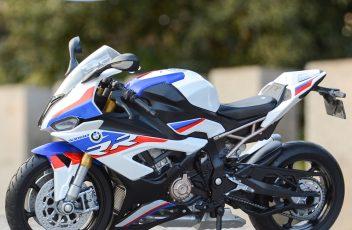Welly-1-12-BMW-2021-S1000RR-White-Die-Cast-Vehicles-Collectible-Hobbies-Motorcycle-Model-Toys-6.jpg