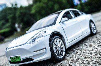1-24-Tesla-Model-3-Alloy-Car-Model-Diecast-Metal-Vehicles-Toy-Car-Model-Simulation-Sound.jpg