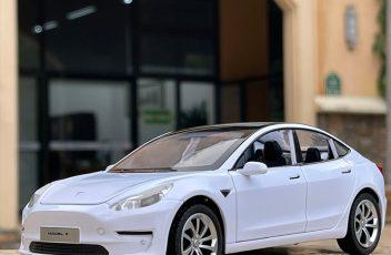 1-24-Tesla-Model-3-Alloy-Die-Cast-Toy-Car-Model-Wheel-Steering-Sound-and-Light.jpg