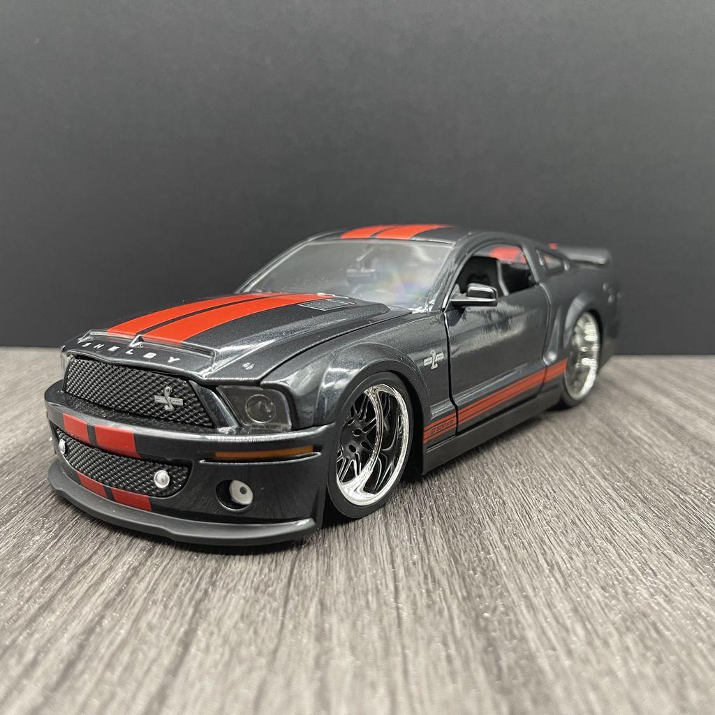 1-24-Ford-Mustang-Shelby-GT500KR-Toy-Alloy-Car-Diecasts-Toy-Vehicles-Car-Model-Collection-Model.jpg