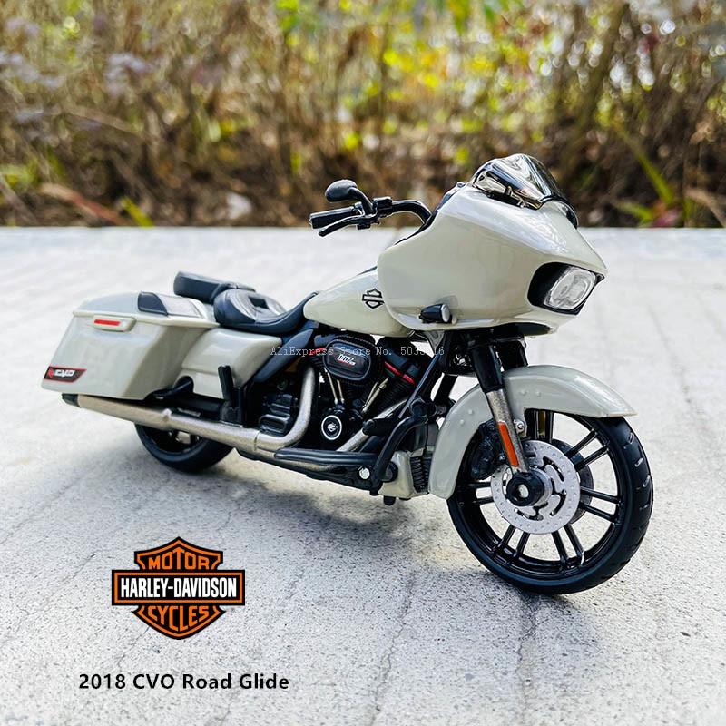 Maisto-1-18-Harley-Davidson-Motorcycle-2018-CVO-Road-Glide-Cream-White-Alloy-Motorcycle-Model-Toy.jpg