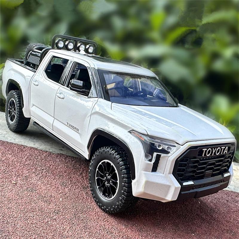1-22-Tundra-Pickup-Alloy-Car-Model-Diecast-Toy-Metal-Off-Road-Vehicles-Car-Model-Sound.jpg