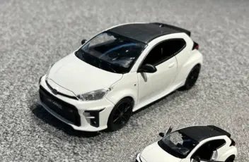 1-24-Toyota-Yaris-GR-2021-Alloy-Car-Diecasts-Toy-Vehicles-Car-Model-Miniature-Scale-Model.webp