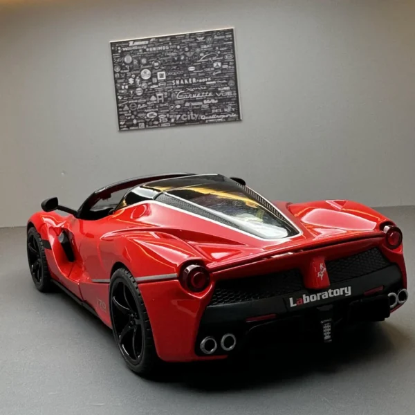 1:22 フェラーリ Laferrari コンバーチブル 合金 レーシング車模型ダイキャスト メタル車模型シミュレーション E187 - 画像 (3)