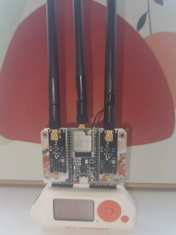 Flipper Zero向け 2.4G WiFi/ Bluetooth デュアルバンドジャマーモジュール、WPA2プロトコルクラッキングとIoTセキュリティテストをサポート - 画像 (6)