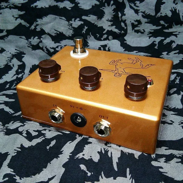 Klon Centaur 伝説のギターペダルのレプリカ。オリジナルのハイゲイン・トゥルーバイパスの手頃な価格のクローン。 - 画像 (3)