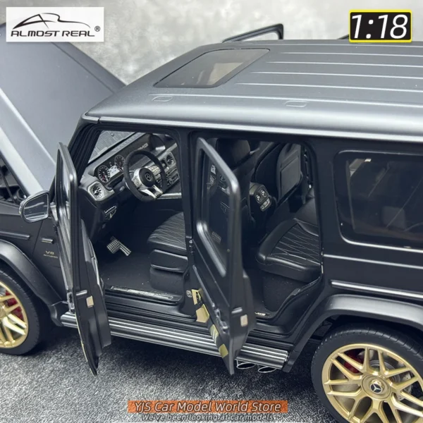 G63 2024 マットブラック 1/18 Almost Real 限定版 - 画像 (5)