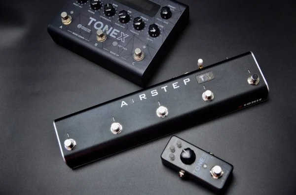 XSONIC AIRSTEP TX TONEX ONE対応フットスイッチ プリセット/エフェクトモード 外部ペダル入力 - 画像 (4)