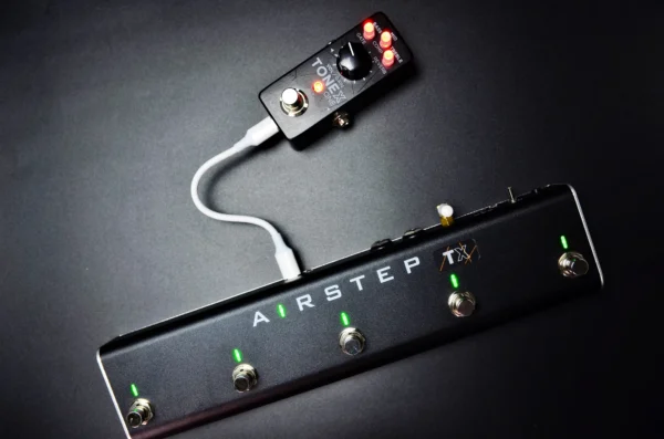 XSONIC AIRSTEP TX TONEX ONE対応フットスイッチ プリセット/エフェクトモード 外部ペダル入力 - 画像 (5)