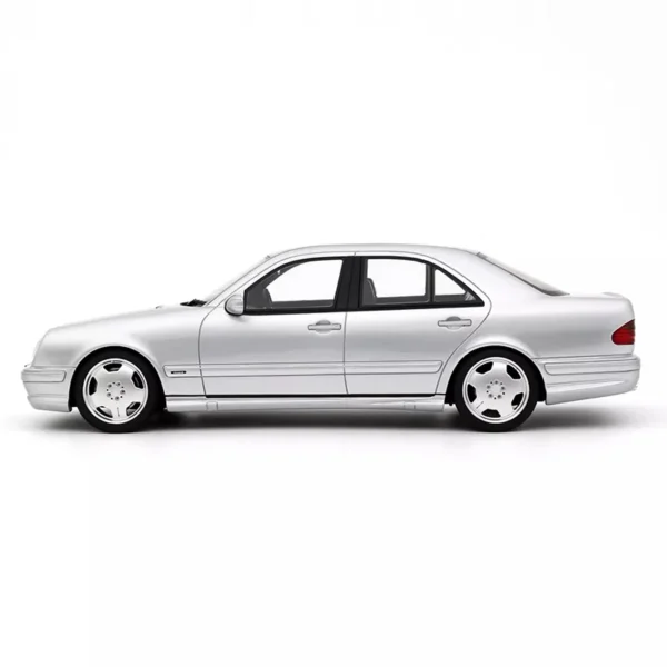 OTTO 1:18 E55 W210 2001 車種 OT459 - 画像 (2)