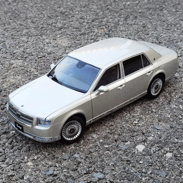 1/18 トヨタ センチュリー 合金模型 フルオープン ギフト最適 - 画像 (3)