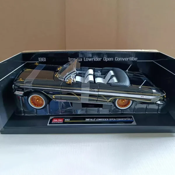 サンスター 1/18 合金 製車模型 1961年式 インパラ スポーツカー リフト機能付き - 画像 (6)