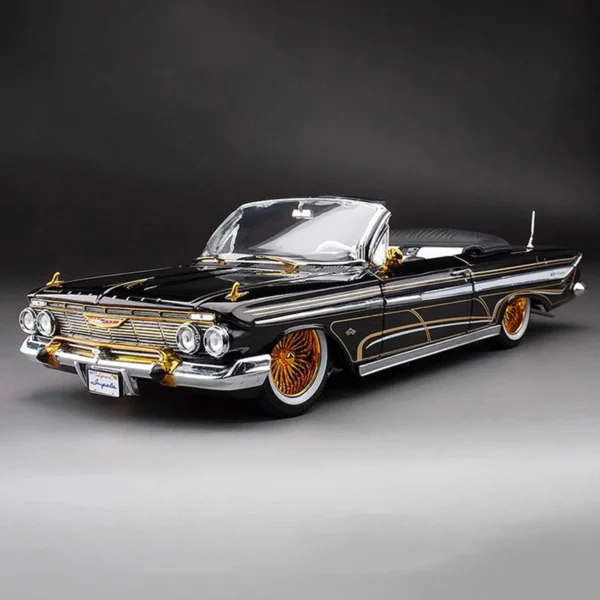サンスター 1/18 合金 製車模型 1961年式 インパラ スポーツカー リフト機能付き