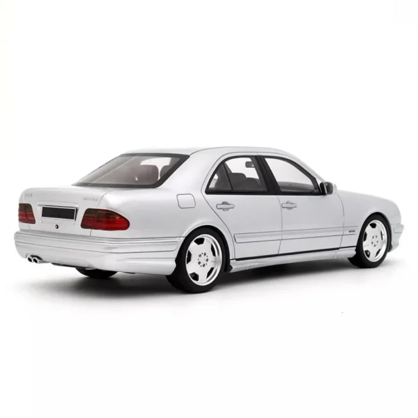 OTTO 1:18 E55 W210 2001 車種 OT459 - 画像 (5)