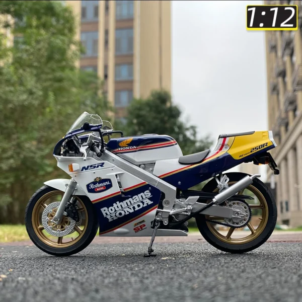 青島 1/12 NSR250R SP 88ロスマンズ バイク模型 MC18 スタティック