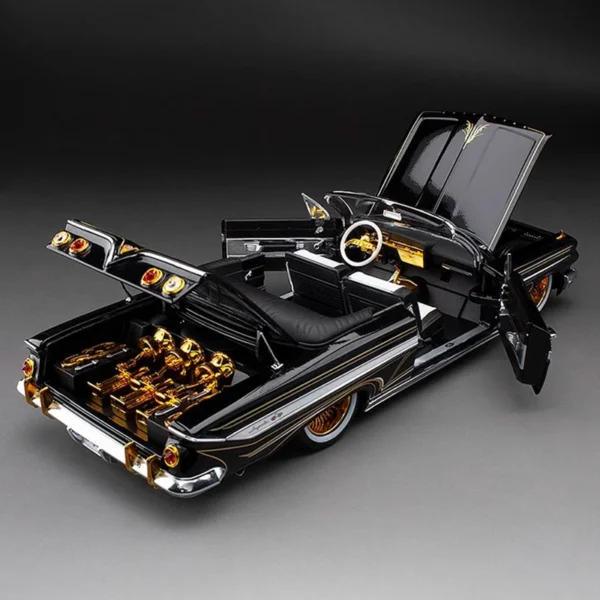 サンスター 1/18 合金 製車模型 1961年式 インパラ スポーツカー リフト機能付き - 画像 (5)