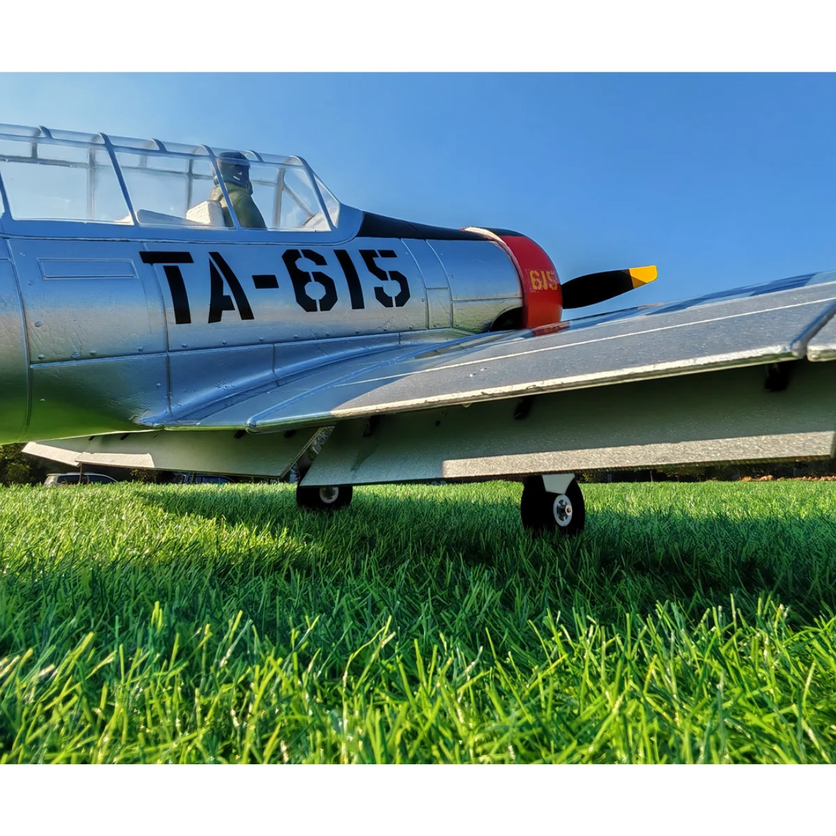 PNP Dynam AT-6 Texan V3 4S RC 워버드 비행기 1400mm 날개폭 3개 플랩 포함 - 성인용 원격 조종 비행기 - 이미지 6
