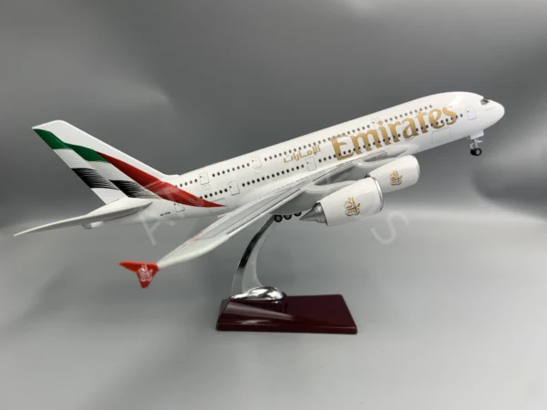 새로운 에어버스 A380 UAE/에미레이트 항공 모형 비행기 18인치 대형 모형 비행기 키트(LED 조명 포함 터치 또는 사운드 제어) - 이미지 6