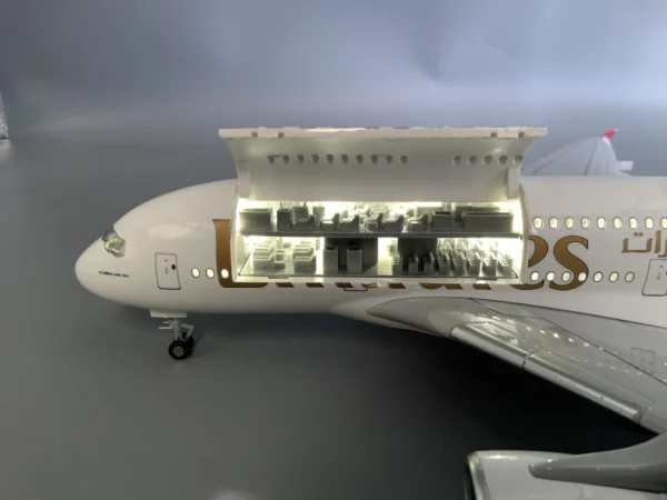새로운 에어버스 A380 UAE/에미레이트 항공 모형 비행기 18인치 대형 모형 비행기 키트(LED 조명 포함 터치 또는 사운드 제어) - 이미지 2