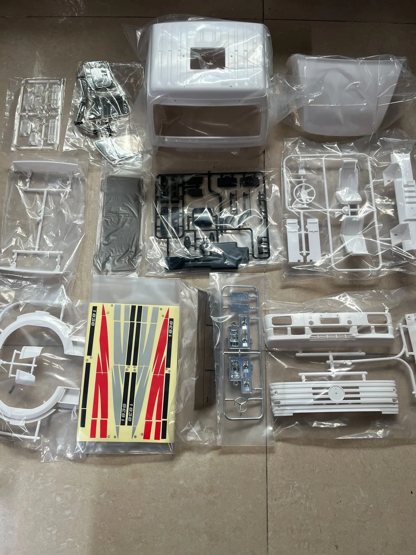 자동차 쉘: 1/14 Tamiya RC 트럭 트레일러 팁퍼 Mercedes-Benz Actros AROCS 3363/1850/1838/3853 바디 쉘 부품용 플라스틱 조종석 자동차 쉘 - Image 7